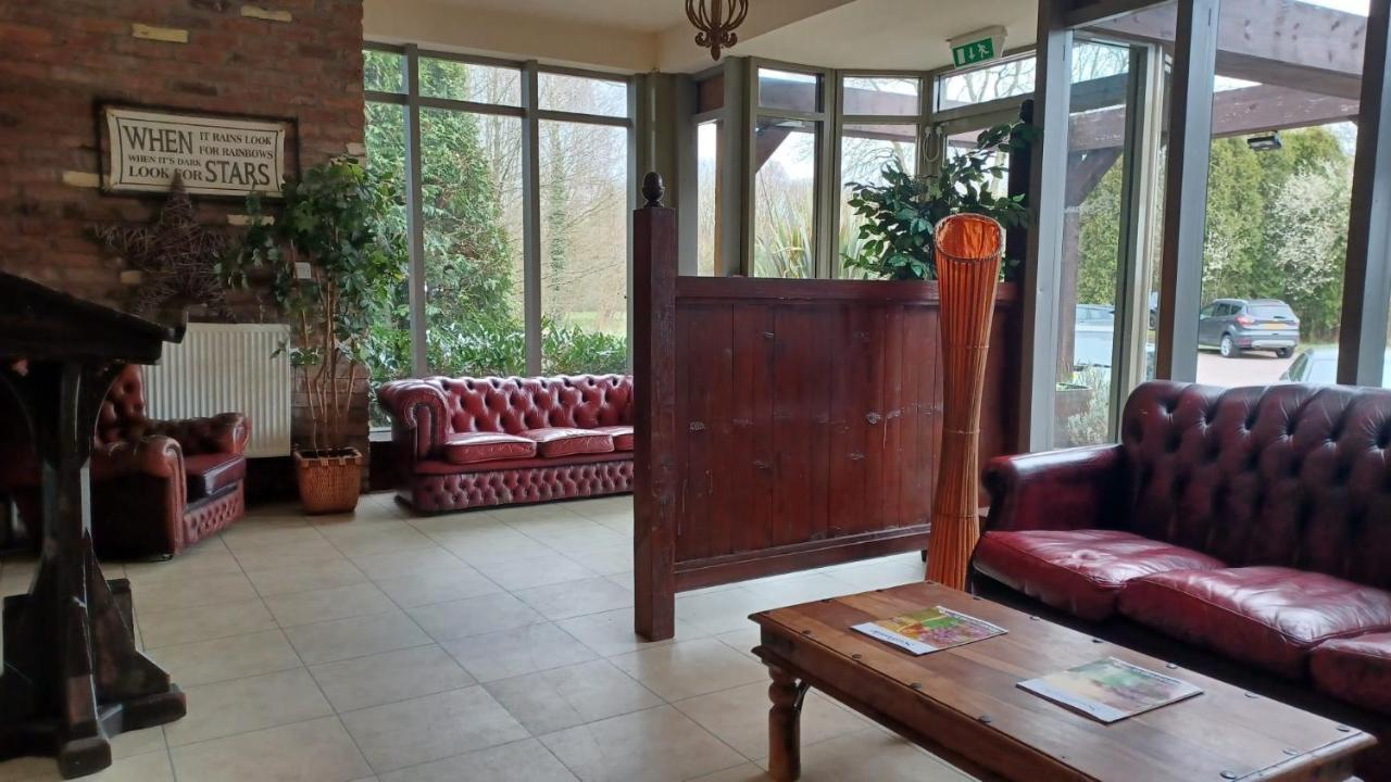 The Renishaw Rooms Екстер'єр фото