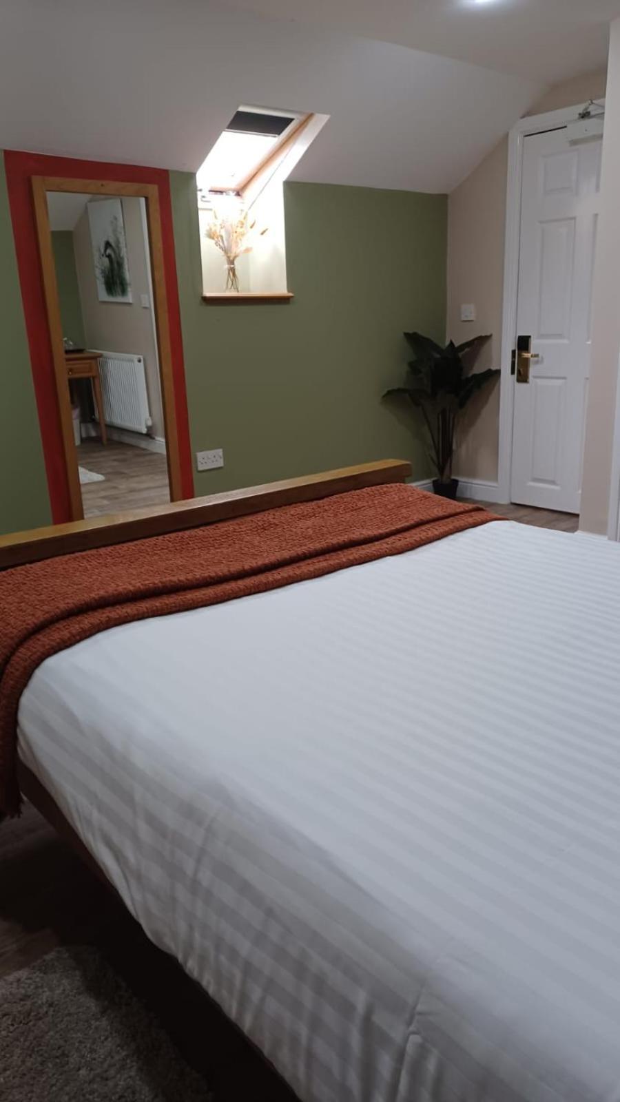 The Renishaw Rooms Екстер'єр фото
