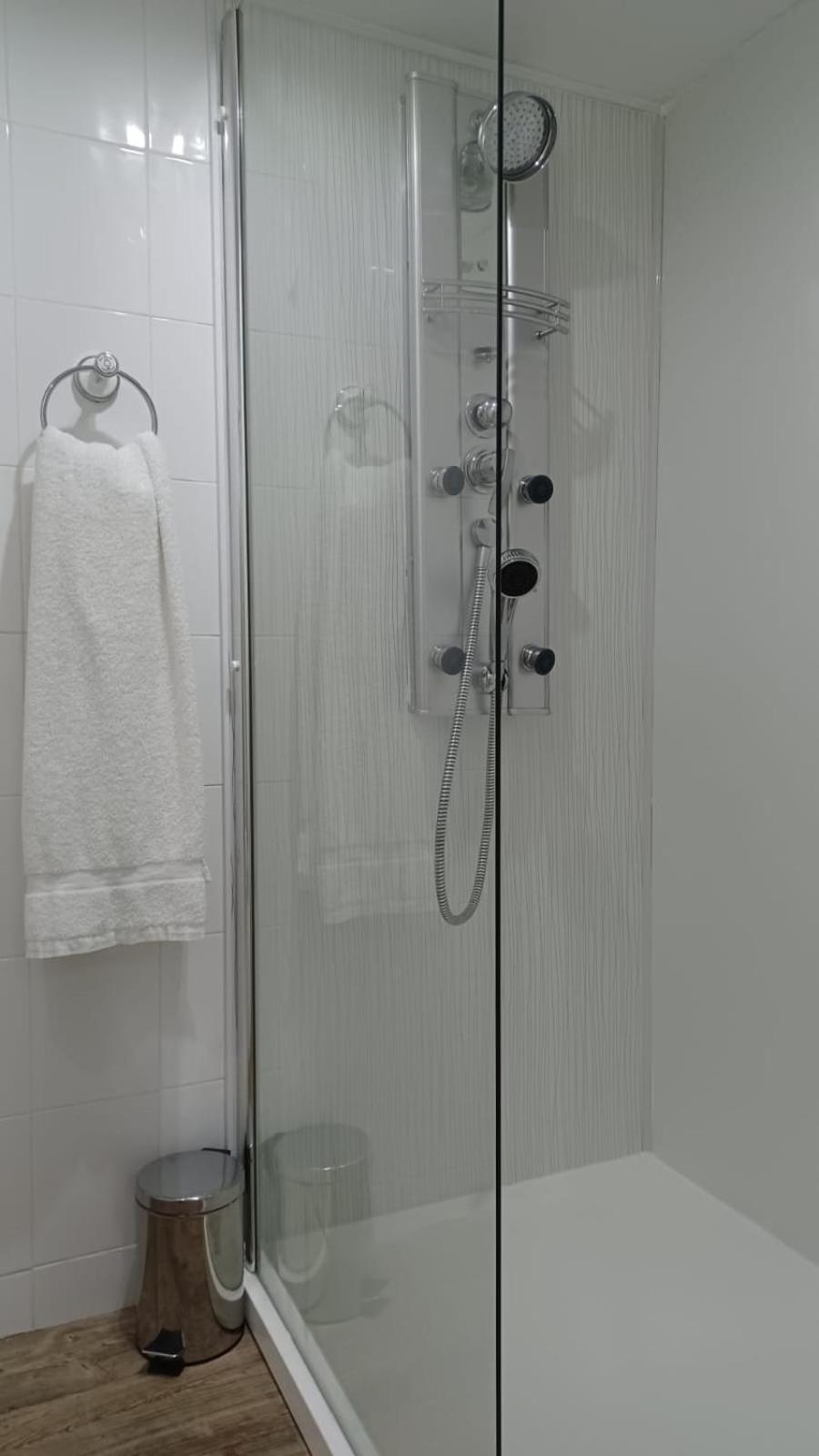 The Renishaw Rooms Екстер'єр фото